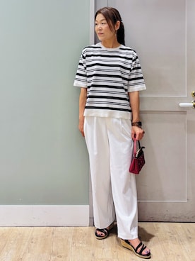 「grove（グローブ）の【ひんやり・UVカット・洗濯機◎】Tシャツ感覚で着られるコットン混ニット（ニット/セーター、ホワイト系）」を使った、Komi☆さん（レディース・159cm）の夏コーディネート
