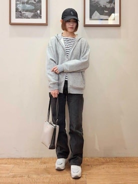 「SHOO・LA・RUE（シューラルー）の【セットアップ可/S-LL/なめらかタッチ】大人カジュアルスタイルに ZIPパーカ（パーカー、グレー系）」を使った、まあるさん（レディース・158cm）の冬コーディネート