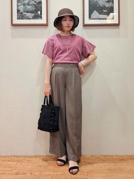 「SHOO・LA・RUE（シューラルー）の【汗じみ防止/ひんやり/体型カバー】真夏でも安心。汗じみが気にならない お袖レースフレアTシャツ（Tシャツ/カットソー、ピンク系）」を使った、まあるさん（レディース・158cm）の夏コーディネート