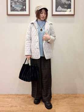 「SHOO・LA・RUE（シューラルー）の【撥水/フード取り外し可】サッと羽織れる ダイヤ柄キルトジャケット（その他アウター、ベージュ系）」を使った、まあるさん（レディース・158cm）の秋コーディネート