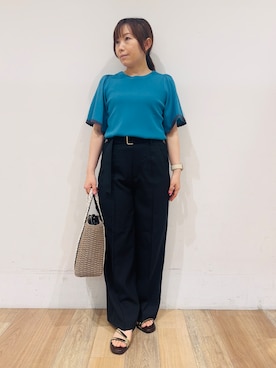 「grove（グローブ）の【シリーズ累計36万枚！名品ニット】やわらかドライタッチ スカラップスリーブニット（ニット/セーター、ブルー系）」を使った、miさん（レディース・151cm）の夏コーディネート