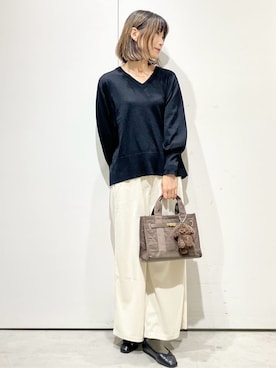 「アイテム（チャーム、ブラウン系）」を使った、Jさん（レディース・166cm）の秋コーディネート