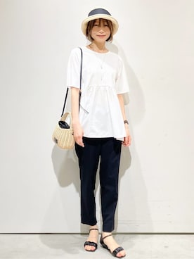 「OPAQUE.CLIP（オペークドットクリップ）の◆ペプラムドッキングカットソー【洗濯機洗い可】（Tシャツ/カットソー）」を使った、Jさん（レディース・166cm）の夏コーディネート