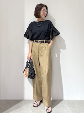 「OPAQUE.CLIP（オペークドットクリップ）の【接触冷感】タックスリーブカットソー《洗濯機OK》（Tシャツ/カットソー、ブラック系）」を使った、NAKAさん（レディース・161cm）の夏コーディネート