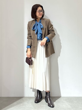 「アイテム（ポーチ、ブラウン系）」を使った、NAKAさん（レディース・161cm）の秋コーディネート