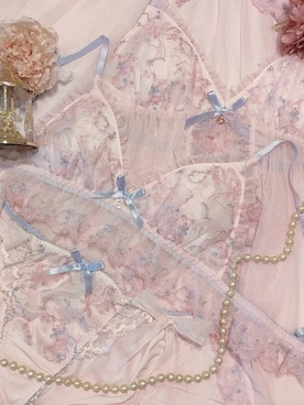 「アイテム（ブラジャー）」を使った、kakoさん（レディース・165cm）の春コーディネート