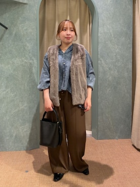 「Jena espace merveilleux(ジェナ エスパスメルヴェイユ)のテンセルデニムバックシャーリングシャツ 秋服(シャツ/ブラウス、ブルー系)」を使った、karenさん(レディース・149cm)の秋コーディネート