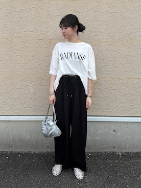 「Jena espace merveilleux（ジェナ　エスパスメルヴェイユ）のロゴシルケットCS（Tシャツ/カットソー、ホワイト系）」を使った、jnmizukiさん（レディース・158cm）の夏コーディネート
