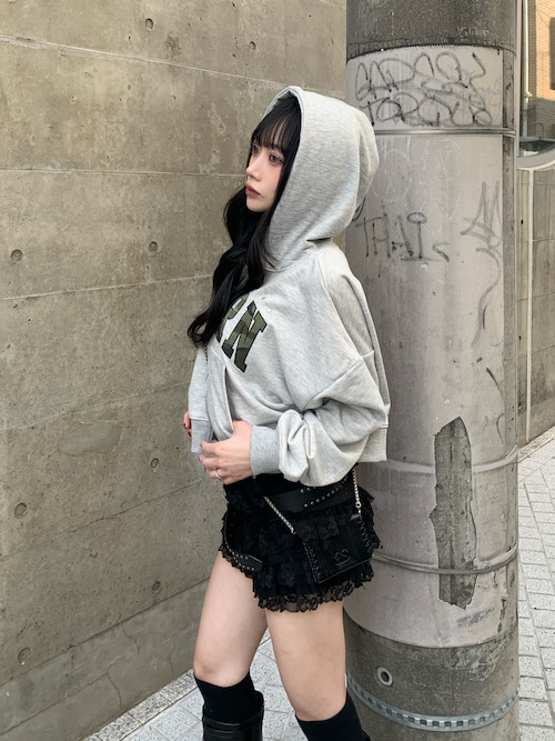 セール】スタッズ迷彩ロゴ ショート丈 ダブルジップパーカー（パーカー