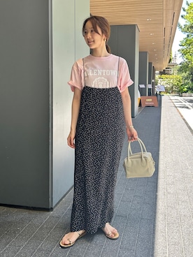 「SLOBE IENA（スローブイエナ）の《2枚セット/WEB限定/追加2》アイラインキャミワンピース×ノースリーブTEEセット（ワンピース、ブラック系）」を使った、nabeさん（レディース・150cm）の春コーディネート