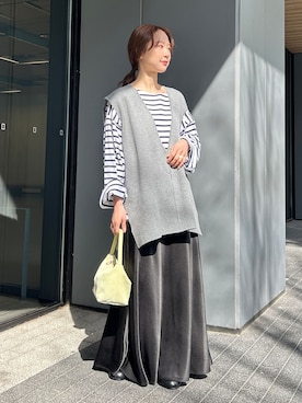 「SLOBE IENA（スローブイエナ）の《ブラックのみWEB限定/追加2》グロッシーサテンフレアスカート（スカート、ブラック系）」を使った、nabeさん（レディース・150cm）の冬コーディネート