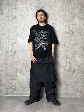 「アイテム（スカート）」を使った、黒の人さん（メンズ・168cm）の春コーディネート