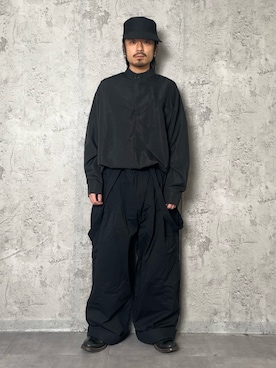 「Ruze（ルゼ）のAsymmetry loose neck long sleeve cutsew / アシンメトリー ルーズネック ロングスリーブ カットソー（Tシャツ/カットソー、ブラック系）」を使った、黒の人さん（メンズ・168cm）の春コーディネート