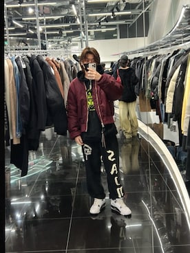 「VETEMENTS（ヴェトモン）のアイテム」を使った、Shutoさん（メンズ・182cm）の冬コーディネート