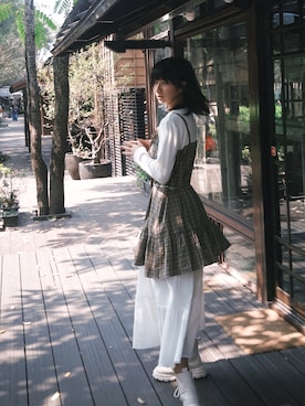 「QUEEN SHOP（クイーンショップ）のアイテム」を使った、邱 禹彤 さん（レディース・167cm）の冬コーディネート