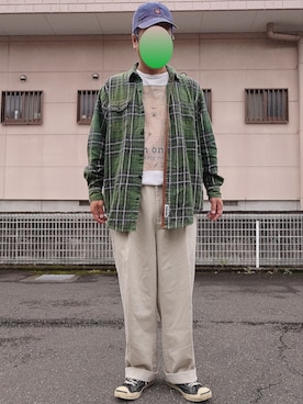 「アイテム（スニーカー）」を使った、ハシタケさん（メンズ・171cm・40代）の秋コーディネート