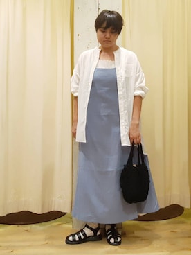 「ビッグシャツ」｜「アイテム（サンダル）」を使った、やまさん（レディース・167cm）の春コーディネート