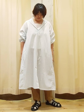 「サマンサ モスモス(Samansa Mos2)」｜「アイテム（シャツワンピース）」を使った、やまさん（レディース・167cm）の春コーディネート