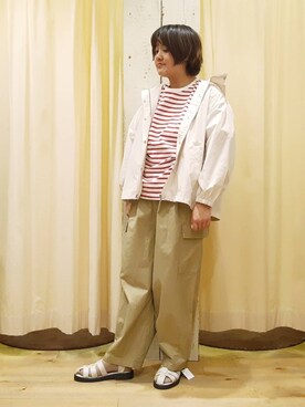 「サマンサ モスモス(Samansa Mos2)」｜「アイテム（マウンテンパーカー）」を使った、やまさん（レディース・167cm）の春コーディネート