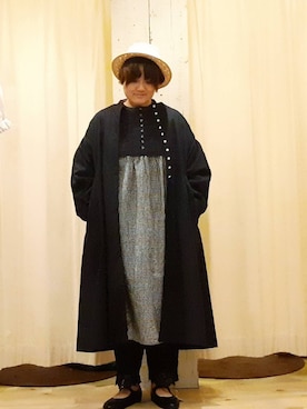 「レースパンツ」｜「アイテム（ノーカラーコート）」を使った、やまさん（レディース・167cm）の冬コーディネート