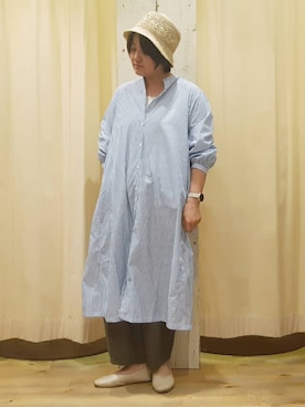 「サマンサ モスモス(Samansa Mos2)」｜「アイテム（シャツワンピース）」を使った、やまさん（レディース・167cm）の春コーディネート