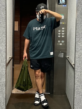 TAKROCKさんのコーディネート