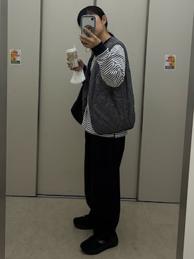 「SKECHERS（スケッチャーズ）のアイテム（シューズ）」を使った、タチノさん（レディース・154cm）の秋コーディネート