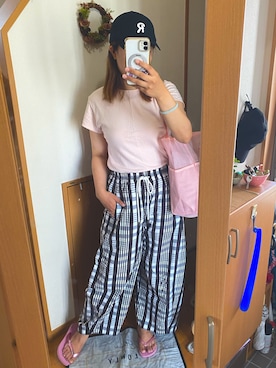 「searoomlynnのアイテム（Tシャツ/カットソー、ピンク系）」を使った、pu♡さん（レディース・164cm）の夏コーディネート