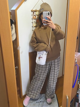 「アイテム（ニットキャップ/ビーニー）」を使った、pu♡さん（レディース・164cm）の秋コーディネート