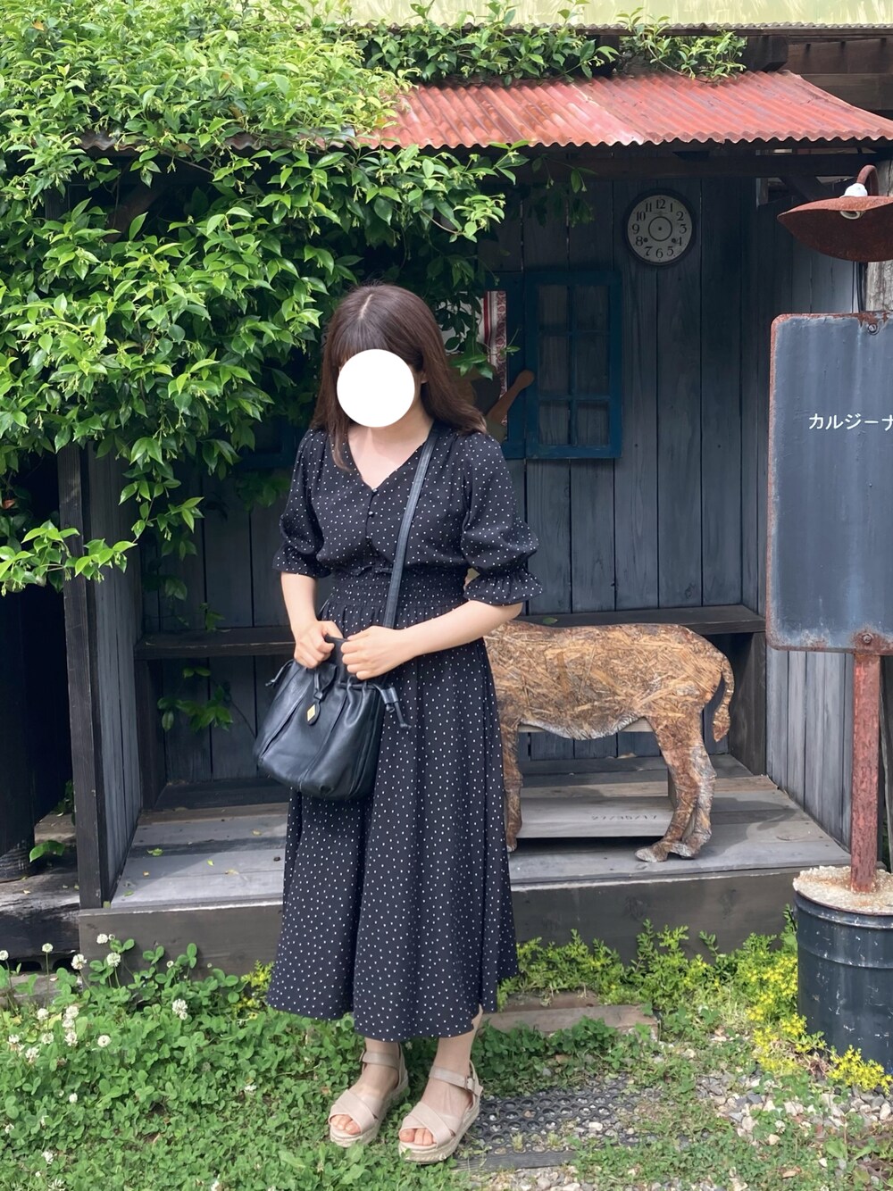 「大人カジュアル、休日スタイル、夏コーデ、キレイめ、大人かわいい、いいね、save、フォローお願いします🤑、いいね返し、フォローミー、フォロー返します、相互フォロー」｜「ehka sopoのクロスベルトサンダル（サンダル、ホワイト系）」を使った、のん。  【相互】◡̈さん（レディース・158cm）の春コーディネートの1枚目の写真