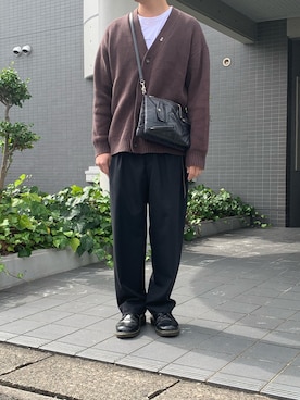 「stein（シュタイン）のアイテム（スラックス）」を使った、キノさん（メンズ・174cm）の秋コーディネート