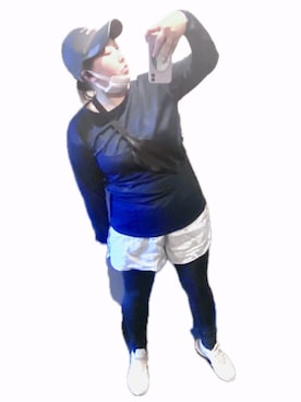 「DAISO（DAISO）のアイテム（ボディバッグ/ウエストポーチ、ブラック系）」を使った、ryocoさん（レディース・163cm）の春コーディネート