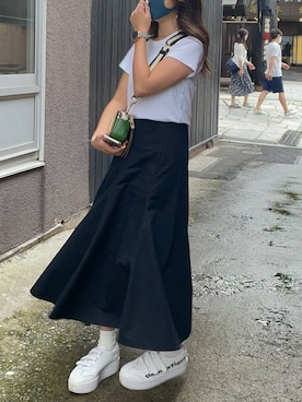 「MARC JACOBS（マークジェイコブス）のアイテム（デジタル腕時計）」を使った、ktkさん（レディース・156cm）の夏コーディネート
