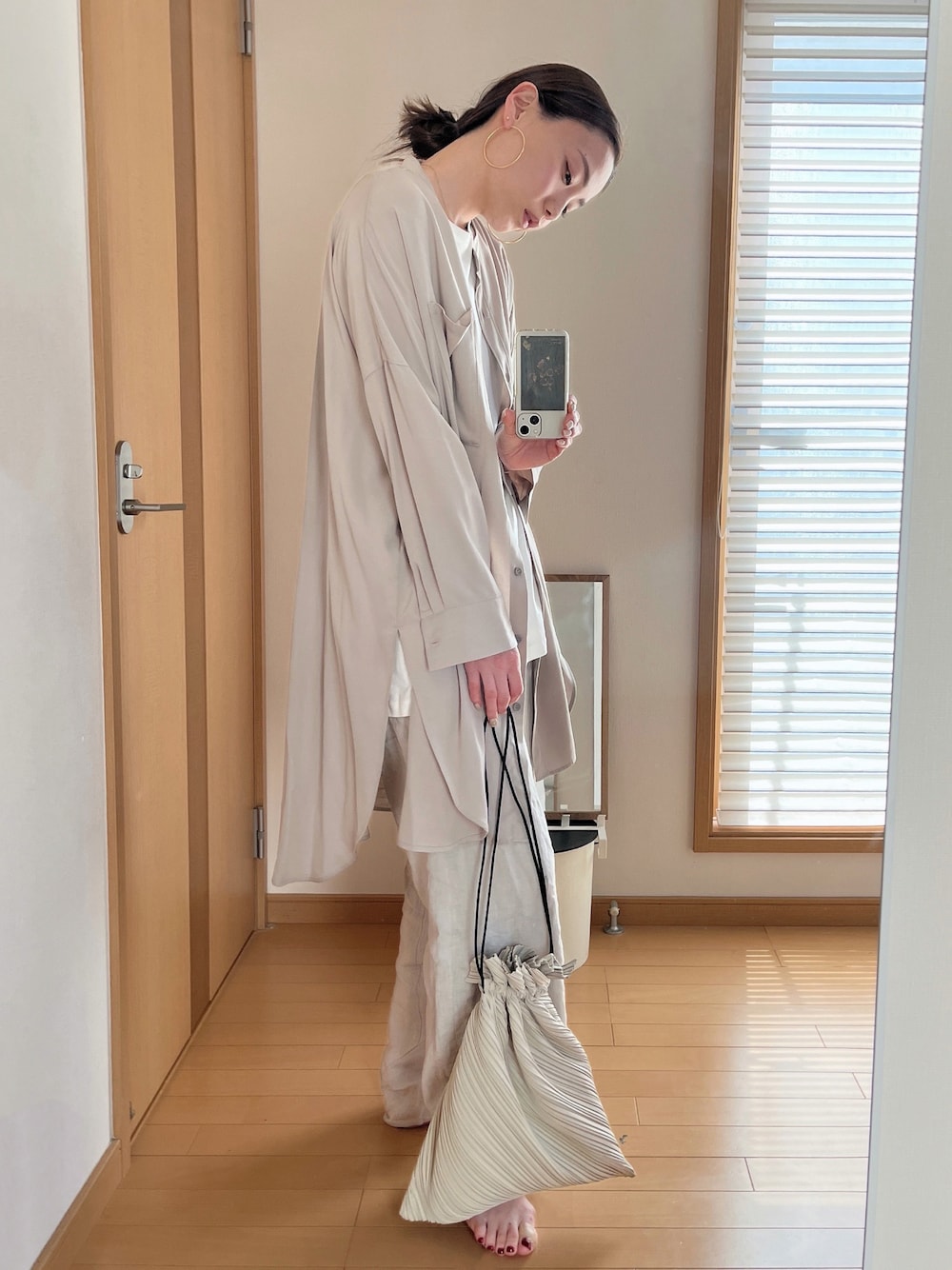 人気のクリスマスアイテムがいっぱい！ Sensounicoのパンツを使った人気ファッションコーディネート - WEAR トップス