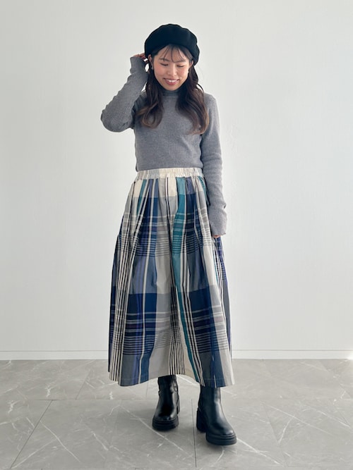 『チェック柄タックフレアスカート』