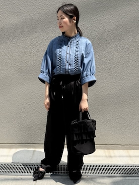 「somari imagination（ソマリ イマジネーション）のアイテム」を使った、osharewalker staffさん（レディース・152cm）の秋コーディネート