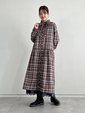 「アイテム（シャツワンピース）」を使った、osharewalker staffさん（レディース・165cm）の秋コーディネート