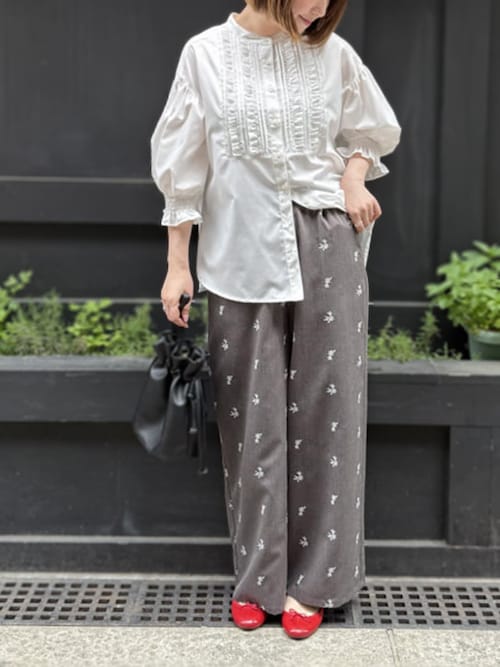 iCONOLOGY 花を着るスラックス 【カラー】 iCONOLOGY 花を着るスラックス 【カラー】