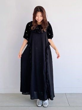 「somari imagination（ソマリ イマジネーション）のアイテム」を使った、osharewalker staffさん（レディース・155cm）の秋コーディネート