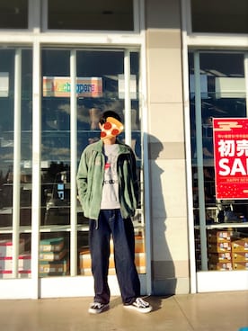「Reebok（リーボック）のアイテム（スウェット）」を使った、おいずむ。さん（メンズ・178cm）の冬コーディネート