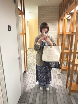 「アイテム（テーラードジャケット、ベージュ系）」を使った、sayさん（レディース・161cm）の夏コーディネート