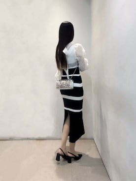 「アイテム（財布/小物）」を使った、CHARLES & KEITHさん（レディース・160cm）の冬コーディネート