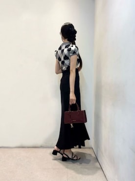 「CHARLES & KEITH（チャールズ & キース）のKerry ミニケリー トートバッグ（トートバッグ、パープル系）」を使った、CHARLES & KEITHさん（レディース・160cm）の春コーディネート