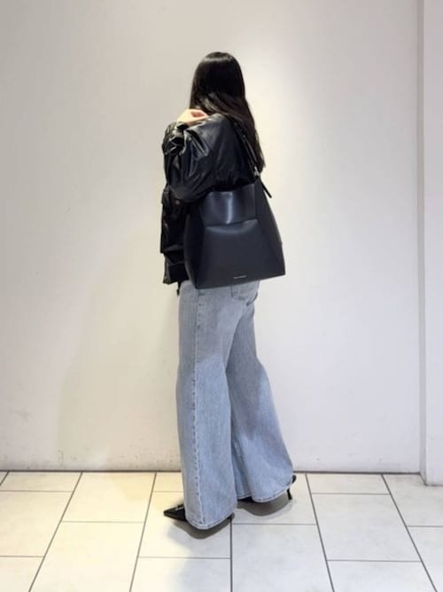Charles&Keith Nasrin ナスリン ジオメトリックトートバッグ （Black） CHARLES & KEITH Nasrin ナスリン ジオメトリックトートバッグ【再入荷