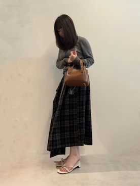 「CHARLES & KEITH（チャールズ & キース）のShania ミニシャナイア ダブルハンドルトートバッグ（トートバッグ）」を使った、CHARLES & KEITHさん（レディース・160cm）の夏コーディネート