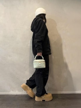 CHARLES & KEITHさん（レディース・160cm）の冬コーディネート