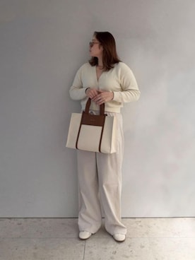 「CHARLES & KEITH（チャールズ & キース）のアイテム（スニーカー）」を使った、CHARLES & KEITHさん（レディース・160cm）の春コーディネート