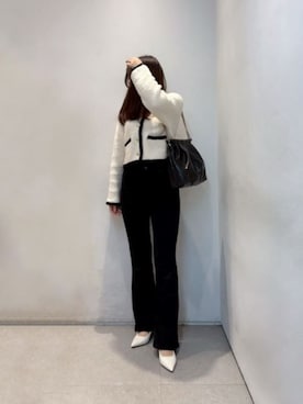 「CHARLES & KEITH（チャールズ & キース）のアイテム（パンプス）」を使った、CHARLES & KEITHさん（レディース・160cm）の秋コーディネート