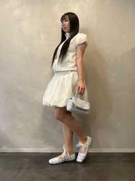 「CHARLES & KEITH（チャールズ & キース）のアイテム（財布）」を使った、CHARLES & KEITHさん（レディース・160cm）の春コーディネート
