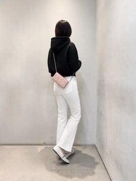 「CHARLES & KEITH（チャールズ & キース）のアイテム（財布）」を使った、CHARLES & KEITHさん（レディース・160cm）の春コーディネート
